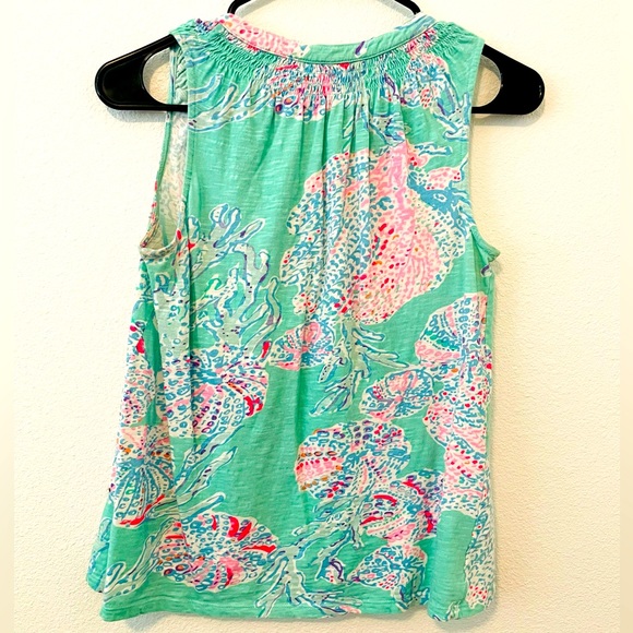 Lilly Pulitzer Essie Top in Minty Fresh Fansea Shells XS - Picture 4 of 5
